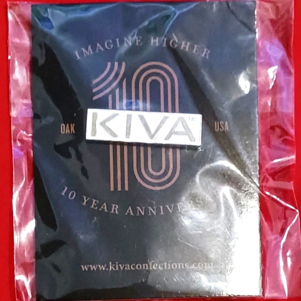 420 KIVA 10 YEAR ANNIVERSARY PIN. 💚